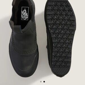 Vans MTE Mid Chelsea Men's Black waterproof boots 13 nwt